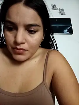 chloe 90 online show from October 15, 2025, 11:27 pm