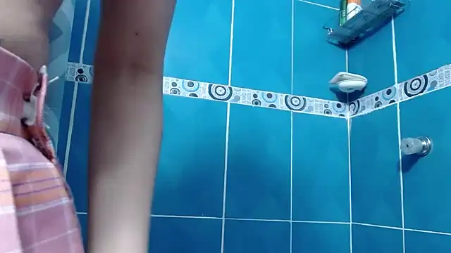 MAYTE  RICK online show from November 29, 2025, 2:14 am