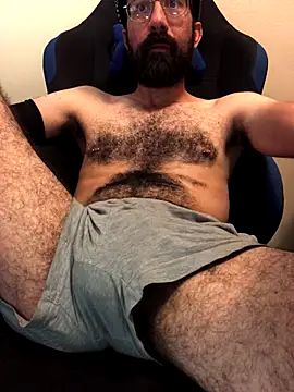 beauthomas online show from November 18, 2025, 10:47 pm