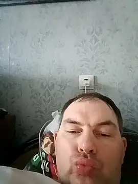 Snapshot of SummerArthur chatting on September 16, 2025, 6:58 am SummerArthur online show from September 16, 2025, 6:58 am