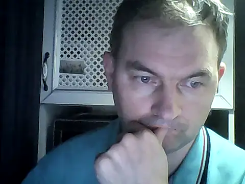 Snapshot of SummerArthur chatting on October 7, 2025, 7:33 pm SummerArthur online show from October 7, 2025, 7:33 pm