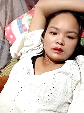 xinhxinhcute online show from September 17, 2025, 10:00 pm