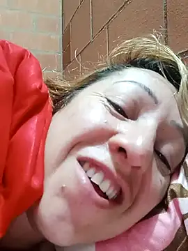 swetchrystal online show from September 20, 2025, 9:32 am