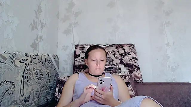 Snapshot of angelllsexy chatting on September 17, 2025, 2:52 pm angelllsexy online show from September 17, 2025, 2:52 pm