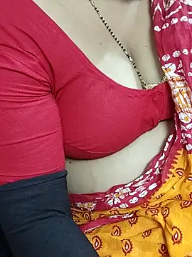 Snapshot of desi_boudi87 chatting on February 11, 2026, 4:28 am desi boudi87 online show from February 11, 2026, 4:28 am