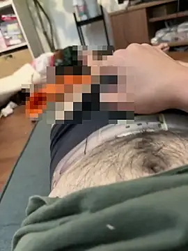 sukebegorilla online show from October 25, 2025, 4:24 pm