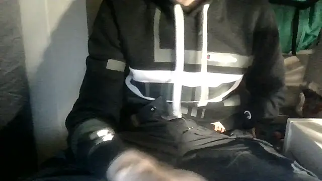 juju78jujuu online show from November 14, 2025, 7:34 pm