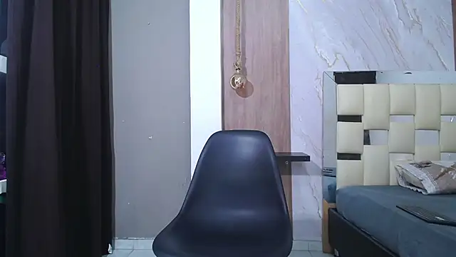 Snapshot of taylor_collins_ chatting on September 17, 2025, 9:27 pm taylor collins online show from September 17, 2025, 9:27 pm