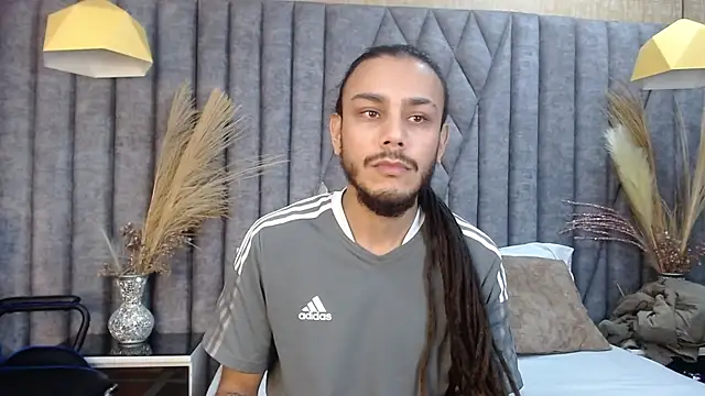 Boss Domiinator online show from October 4, 2025, 3:04 am