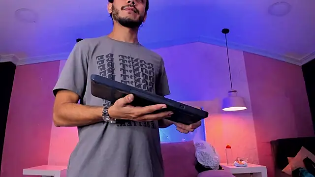 Boss Domiinator online show from February 28, 2026, 11:55 am