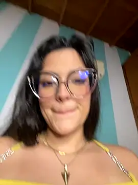 alilith online show from September 12, 2025, 7:47 pm