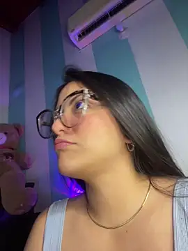 alilith online show from January 16, 2026, 8:46 pm