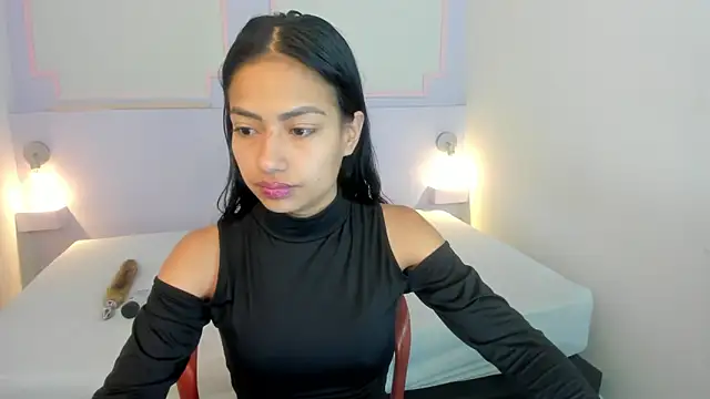 DanielaEmber7 online show from September 29, 2025, 3:44 am
