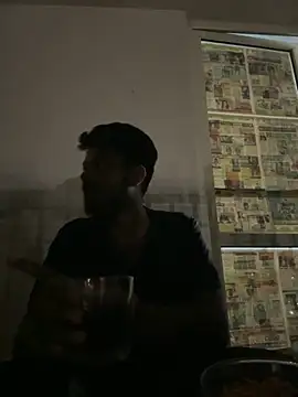 Snapshot of MeekBatgirl chatting on September 22, 2025, 5:37 pm MeekBatgirl online show from September 22, 2025, 5:37 pm