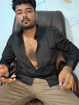 Snapshot of MeekBatgirl chatting on October 2, 2025, 3:08 pm MeekBatgirl online show from October 2, 2025, 3:08 pm