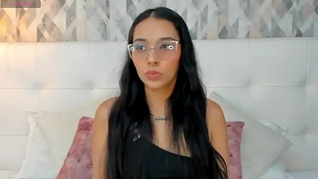 Snapshot of Roseaurora chatting on July 14, 2026, 10:54 am Roseaurora online show from July 14, 2026, 10:54 am