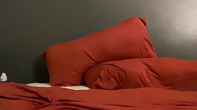 maskedboy1 online show from October 26, 2025, 12:33 pm