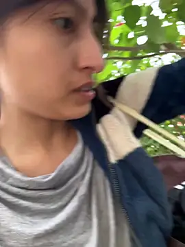 Clavelnegro online show from November 18, 2025, 10:36 pm