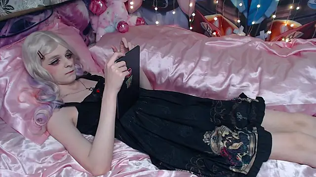 Snapshot of yutachka chatting on May 10, 2026, 9:53 pm yutachka online show from May 10, 2026, 9:53 pm