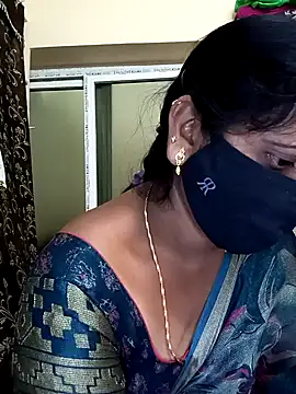 Snapshot of Mee_harini-telugupilla chatting on February 12, 2026, 3:34 am Mee harini-telugupilla online show from February 12, 2026, 3:34 am