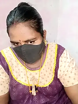 Snapshot of chubby_babitha-telugu chatting on October 16, 2025, 4:30 pm chubby babitha-telugu online show from October 16, 2025, 4:30 pm