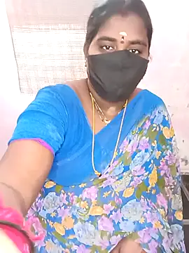 Snapshot of chubby_babitha-telugu chatting on November 10, 2025, 4:33 am chubby babitha-telugu online show from November 10, 2025, 4:33 am