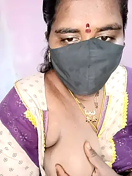 Snapshot of chubby_babitha-telugu chatting on November 20, 2025, 5:12 pm chubby babitha-telugu online show from November 20, 2025, 5:12 pm