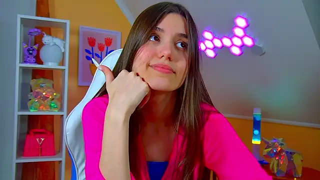 ArianaAllens online show from April 16, 2026, 9:39 pm