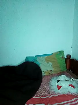 Snapshot of BunnyBloom25 chatting on September 14, 2025, 2:05 pm BunnyBloom25 online show from September 14, 2025, 2:05 pm