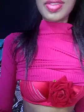 BunnyBloom25 online show from May 7, 2026, 8:25 pm