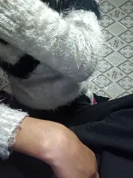 Aidakhan1212 online show from December 16, 2025, 3:28 pm