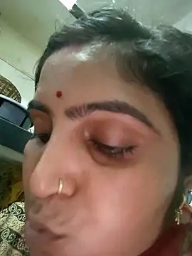 LUCKY cut online show from April 2, 2026, 2:58 pm