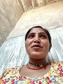 LUCKY cut online show from April 13, 2026, 4:29 am