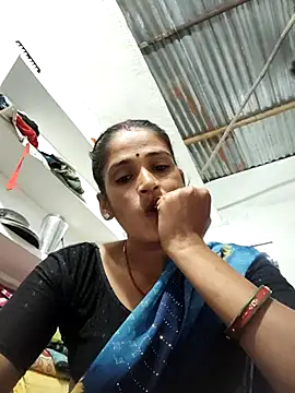 Nillohot online show from October 16, 2025, 12:06 pm