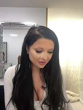 KylieKroftt online show from February 23, 2026, 7:11 pm