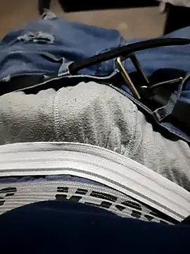 Snapshot of ELPrecoxxxito20 chatting on March 1, 2026, 11:07 pm ELPrecoxxxito20 online show from March 1, 2026, 11:07 pm