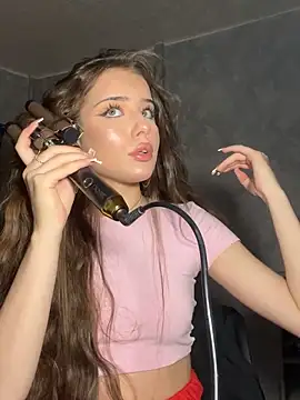 Immy Megan online show from October 4, 2025, 5:11 pm
