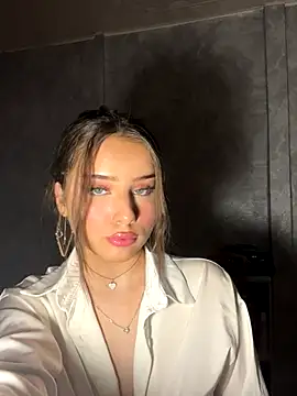 Immy Megan online show from October 11, 2025, 7:12 pm