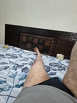 kkkk1882 online show from November 26, 2025, 5:41 am