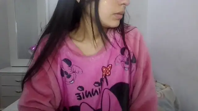 Snapshot of Taylormegan chatting on February 11, 2026, 2:11 pm Taylormegan online show from February 11, 2026, 2:11 pm