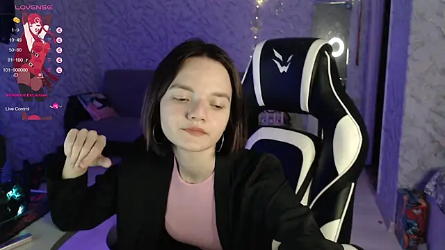 Kitti study online show from October 7, 2025, 10:34 am