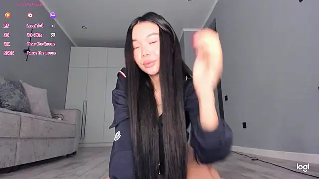 Rem Esme online show from February 22, 2026, 4:02 am