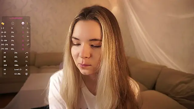 Snapshot of MarlinVarian chatting on November 16, 2025, 6:13 pm MarlinVarian online show from November 16, 2025, 6:13 pm