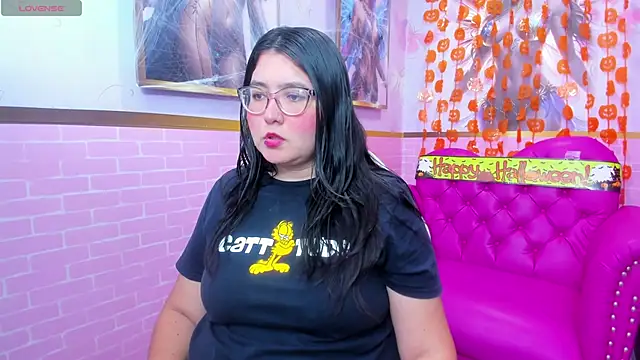 Snapshot of Dulce_meow chatting on October 25, 2025, 11:40 am Dulce meow online show from October 25, 2025, 11:40 am