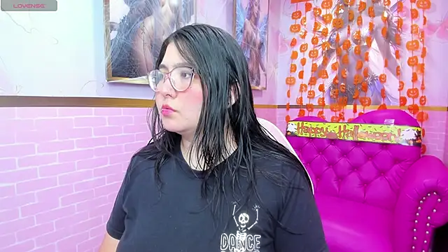 Snapshot of Dulce_meow chatting on October 30, 2025, 10:38 am Dulce meow online show from October 30, 2025, 10:38 am