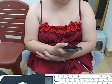 Snapshot of Hana_Mina chatting on September 19, 2025, 2:18 pm Hana Mina online show from September 19, 2025, 2:18 pm