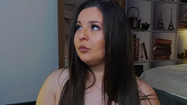 Mia Swano online show from January 31, 2026, 10:08 pm