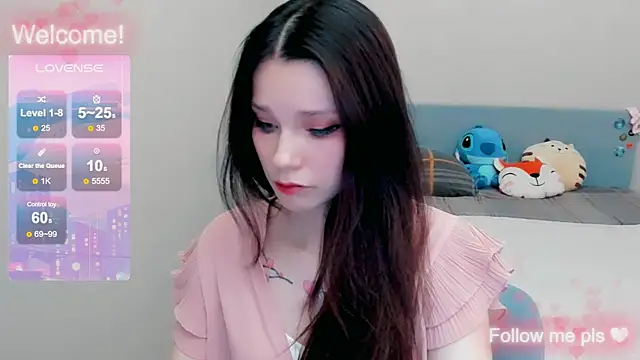 Kitten Alissa online show from November 6, 2025, 7:04 pm