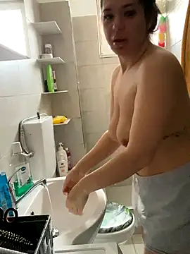 Snapshot of nattysx chatting on December 4, 2025, 6:44 am nattysx online show from December 4, 2025, 6:44 am