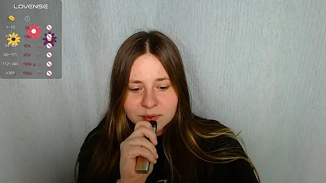 whynotlol online show from October 27, 2025, 2:10 pm